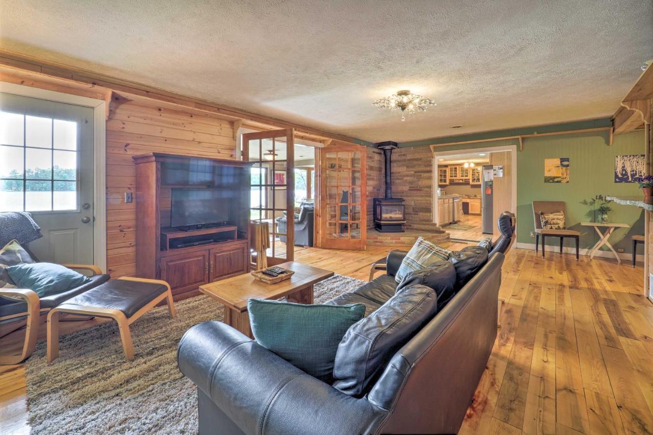 13 Mi To Downtown Quiet Lakefront Cottage Traverse City Exterior foto